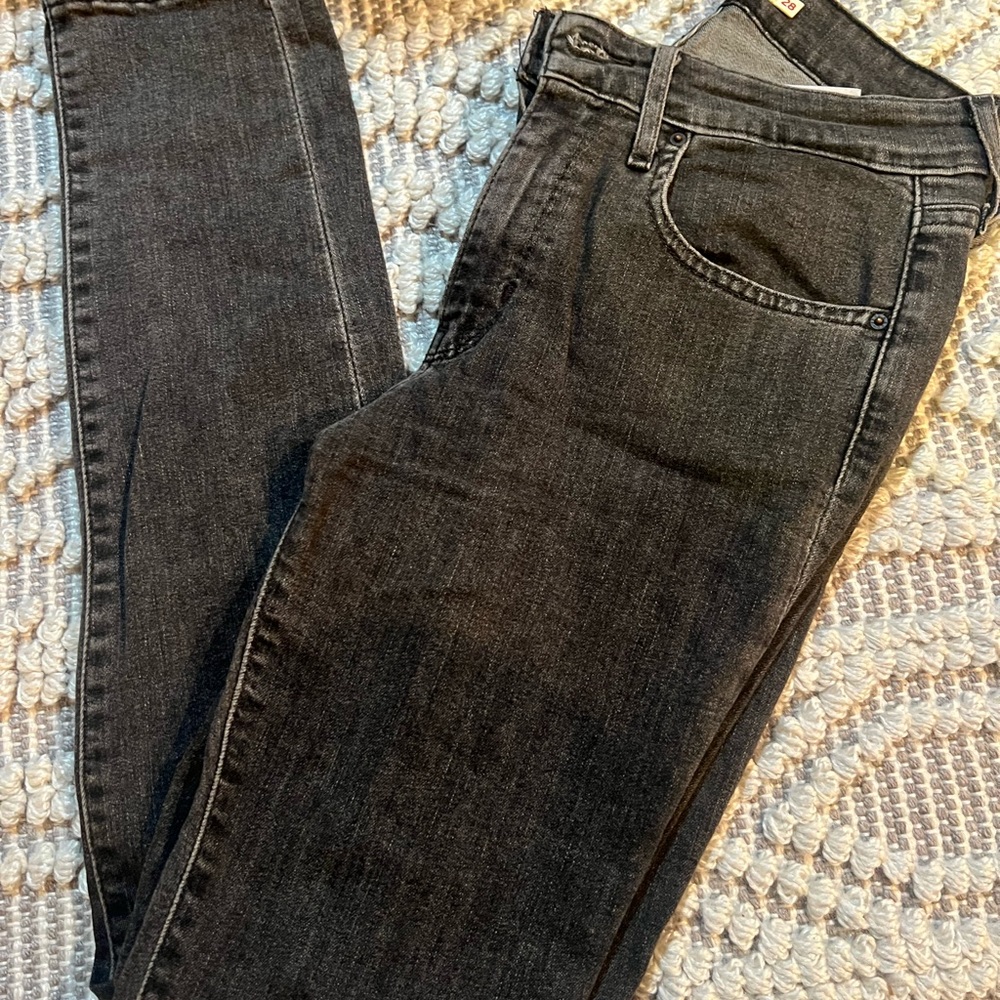 Levi jeans